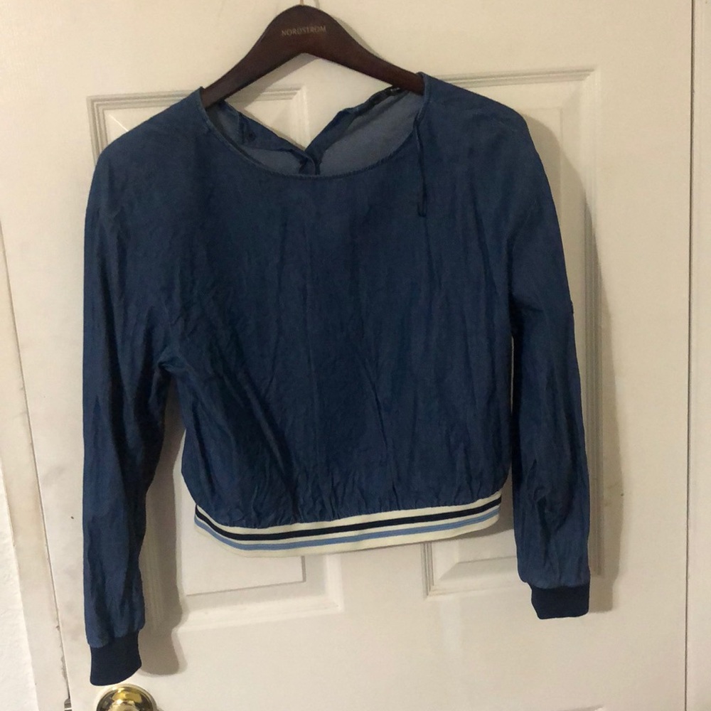 Zara 💙 denim top